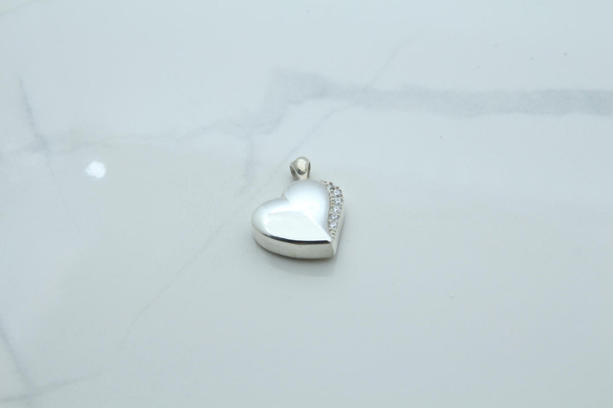 Heart Urn Necklace – 925 Sterling Silver Memorial Ash Pendant (15 mm) – Personalized Engraving Available