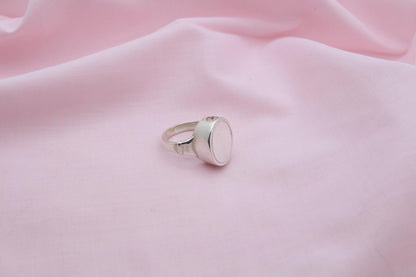Unisex Oval Urn Ring – 925 Sterling Silver Memorial Ash Ring (15 × 12 mm)