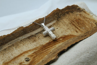 Celtic Cross Heritage Urn Necklace – 925 Sterling Silver Memorial Ash Pendant (24 mm)