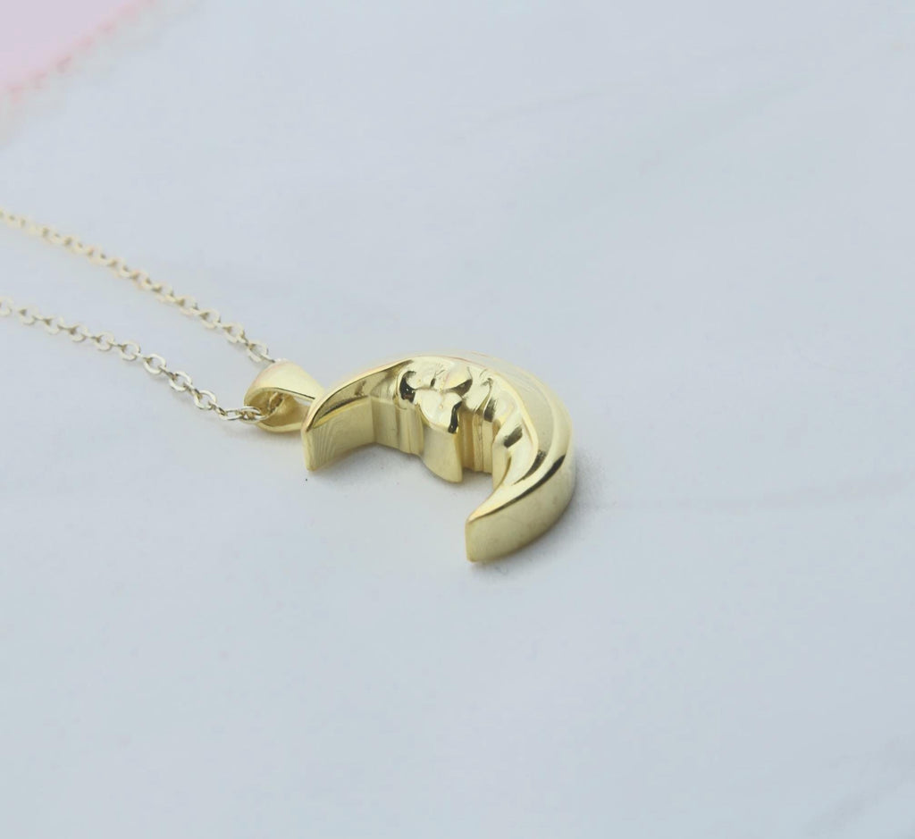 Lunar Muse Memorial Urn Necklace – 925 Sterling Silver Ash Pendant with Optional Engraving (16.5 mm)