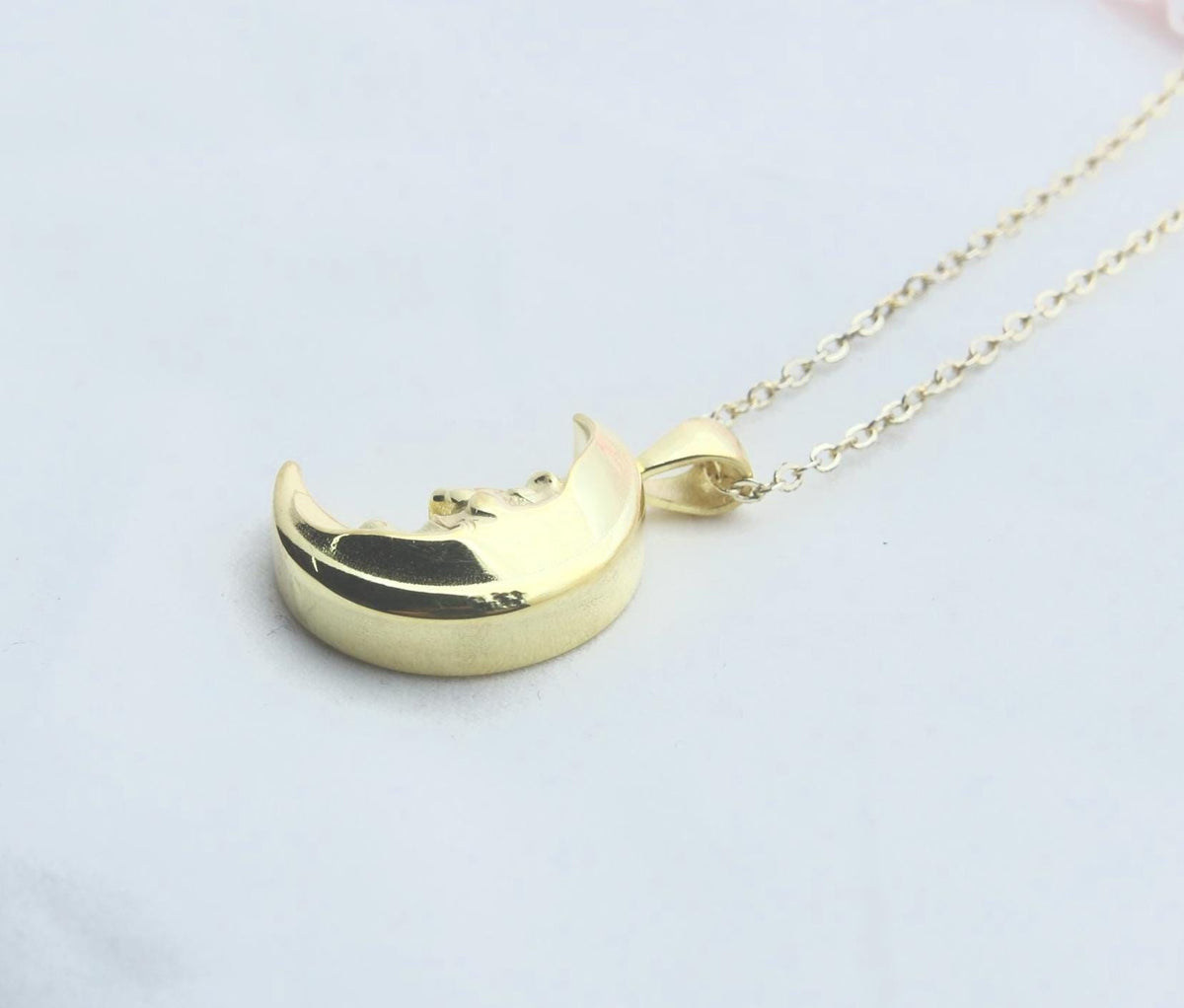 Lunar Muse Memorial Urn Necklace – 925 Sterling Silver Ash Pendant with Optional Engraving (16.5 mm)