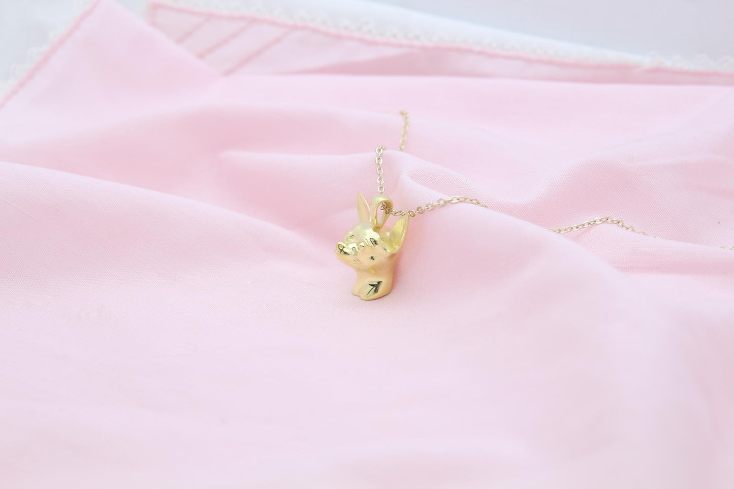 Tiny Companion Chihuahua Urn Necklace – 925 Sterling Silver Dog Ash Pendant with Optional Engraving (20 mm)