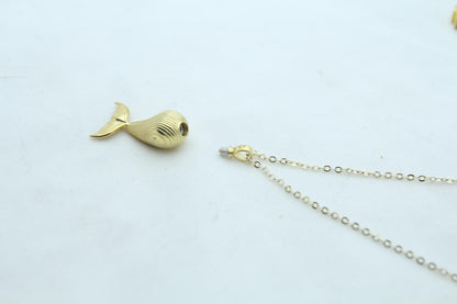 Whale Spirit Memorial Urn Necklace – 925 Sterling Silver Ash Pendant with Optional Engraving (23 mm)