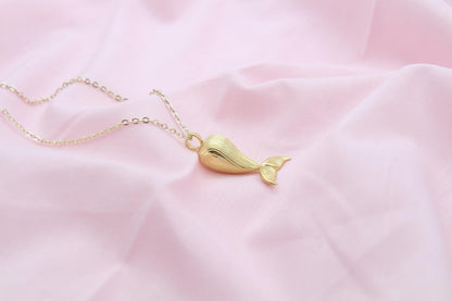 Whale Spirit Memorial Urn Necklace – 925 Sterling Silver Ash Pendant with Optional Engraving (23 mm)