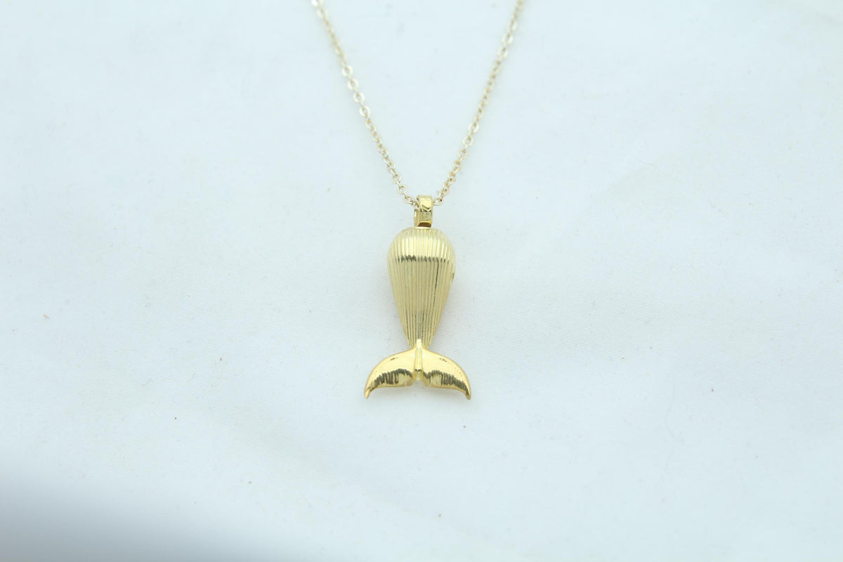 Whale Spirit Memorial Urn Necklace – 925 Sterling Silver Ash Pendant with Optional Engraving (23 mm)