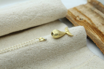 Whale Spirit Memorial Urn Necklace – 925 Sterling Silver Ash Pendant with Optional Engraving (23 mm)
