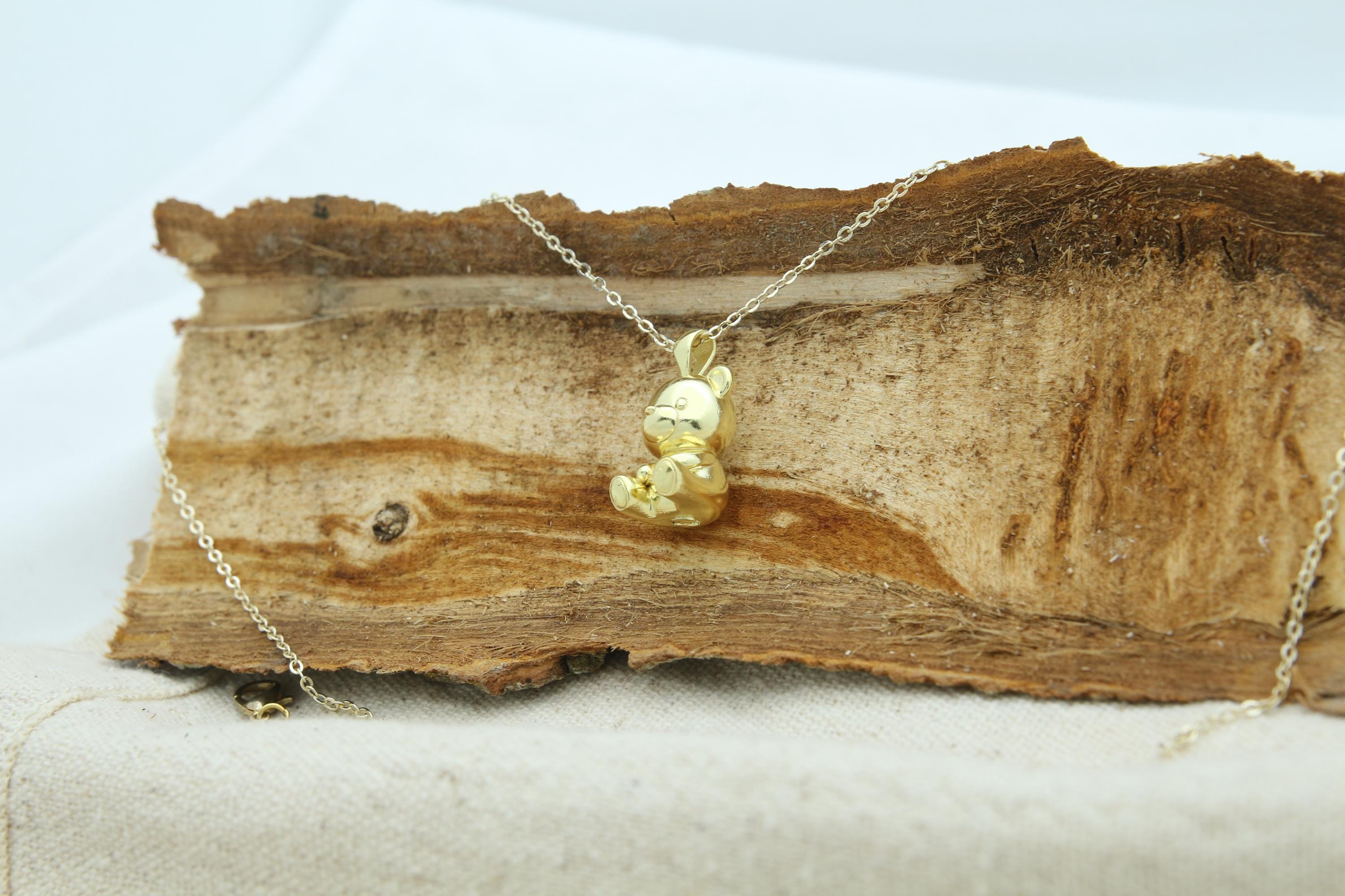 Bear Urn Necklace – 925 Sterling Silver Memorial Ash Pendant (18 mm)