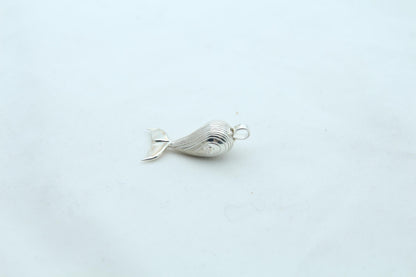 Ocean Guardian Urn Necklace – 925 Sterling Silver Ash Pendant with Optional Engraving (23 mm)