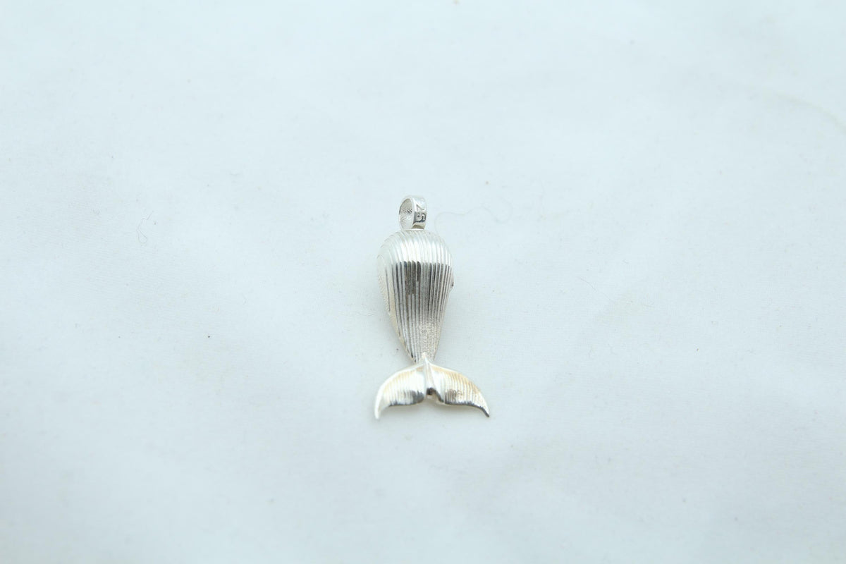Ocean Guardian Urn Necklace – 925 Sterling Silver Ash Pendant with Optional Engraving (23 mm)