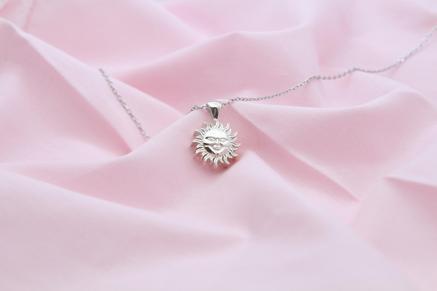 Radiant Sunfire Memorial Urn Necklace – 925 Sterling Silver Sun Ash Pendant with Optional Engraving (14 mm)