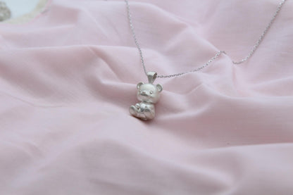 Bear Spirit Urn Necklace – 925 Sterling Silver Memorial Ash Pendant (18 mm)