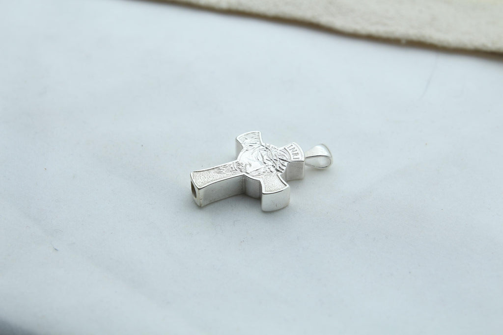 Divine Savior Urn Necklace – 925 Sterling Silver Jesus Cross Ash Pendant (24 mm)