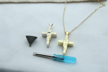 Grapevine Heritage Cross Urn Necklace – 925 Sterling Silver Ash Pendant with Optional Engraving (24 mm)