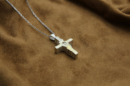 Vine Cross Memorial Urn Necklace – 925 Sterling Silver Grape Motif Ash Pendant with Optional Engraving (24 mm)