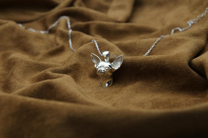 Chihuahua Love Memorial Urn Necklace – 925 Sterling Silver Dog Ash Pendant with Optional Engraving (20 mm)