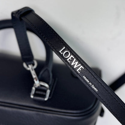 Loewe Amazona 23 Cropped Bag Black Shiny Calfskin