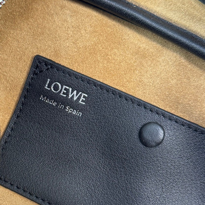 Loewe Amazona 23 Cropped Bag Black Shiny Calfskin