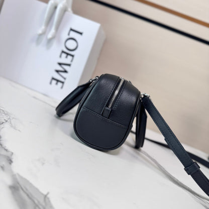 Loewe Amazona 23 Cropped Bag Black Shiny Calfskin