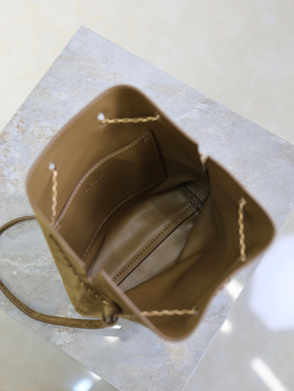 Pochon Bucket Bag 20cm Brown Suede Bronze-Tone HW