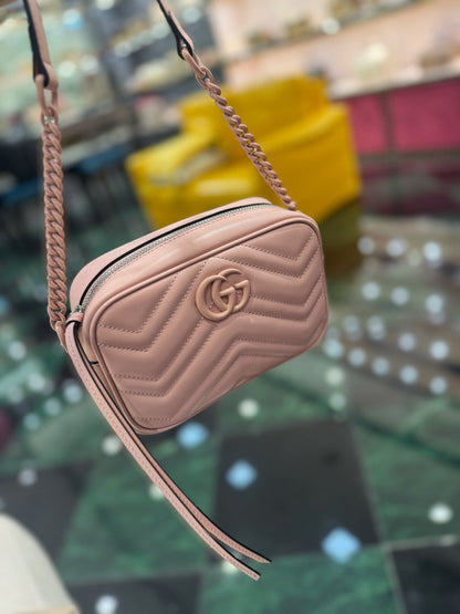 GG MINI 18 MARMONT MATELASS_ SHOULDER BAG LIGHT PINK CALFSKIN