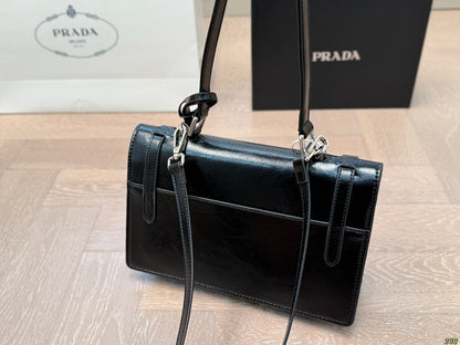 WORK BRIEFCASE 27 IN BLACK SHINY SMOOTH CALFSKIN