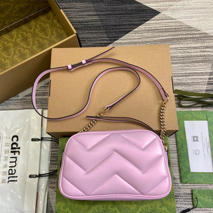 GG MARMONT 24 SMALL MATELASS_ SHOULDER BAG LIGTH PINK CALFSKIN