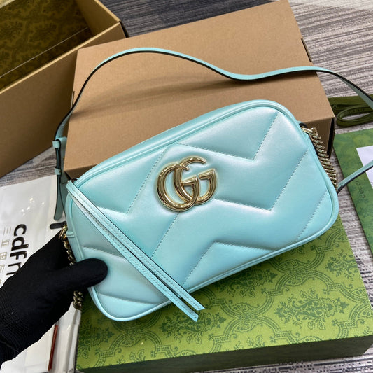 GG MARMONT 24 SMALL MATELASS_ SHOULDER BAG BLUE IRIDESCENT CALFSKIN