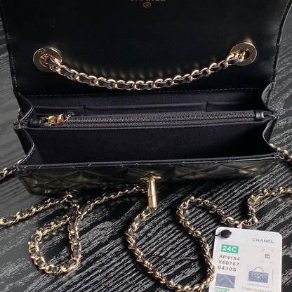 CC 24B Trendy Bag 18.5cm Black Lambskin Gold Hardware