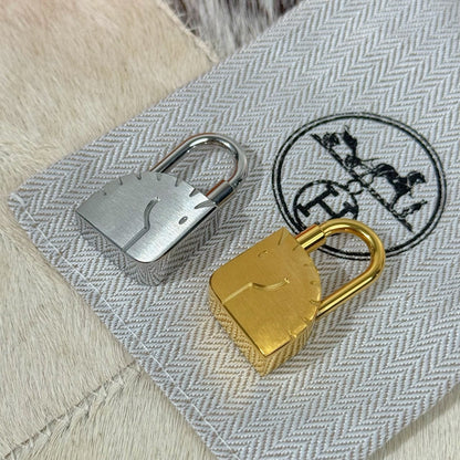 HM Horese Head Charm