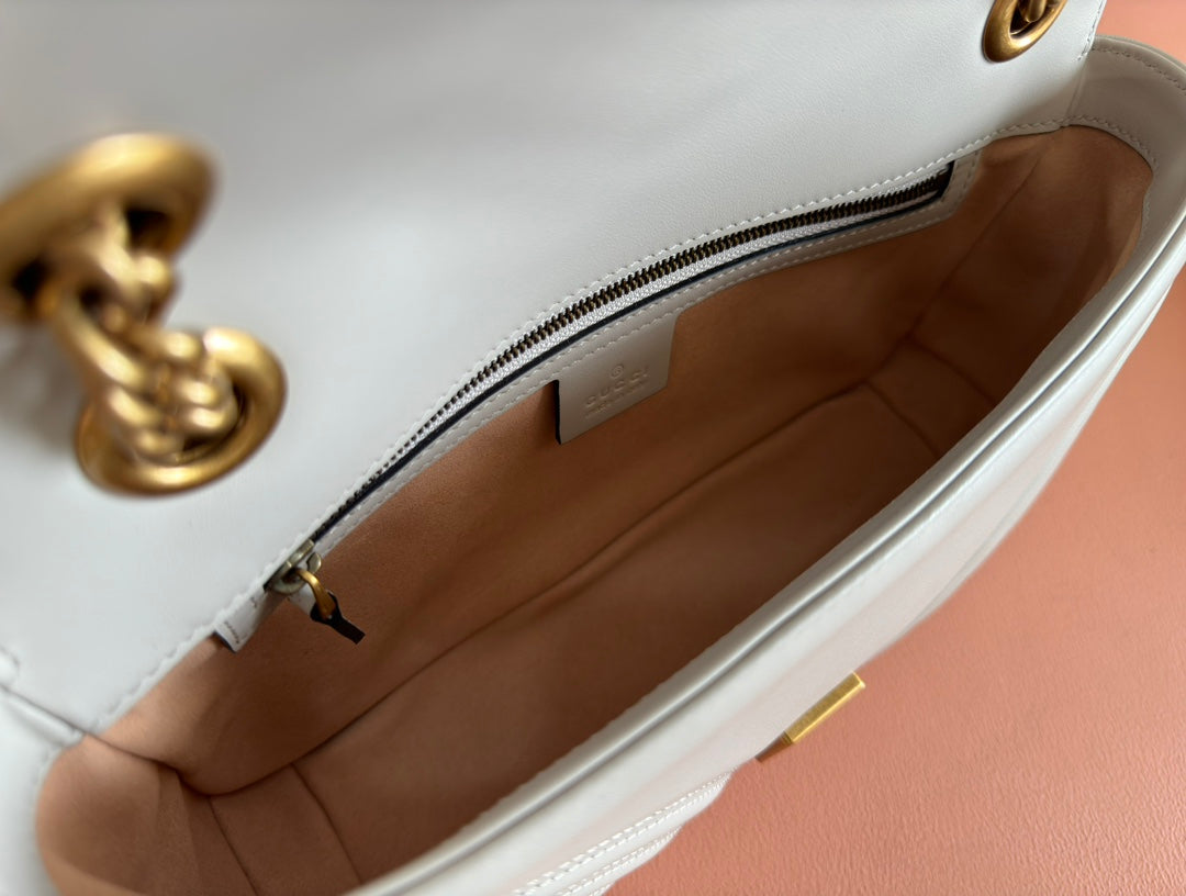 GG MARMONT MATELASS_ LARGE 26 BAG WHITE CALFSKIN