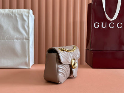 GG MARMONT MATELASS_ LARGE 26 BAG BEIGE CALFSKIN