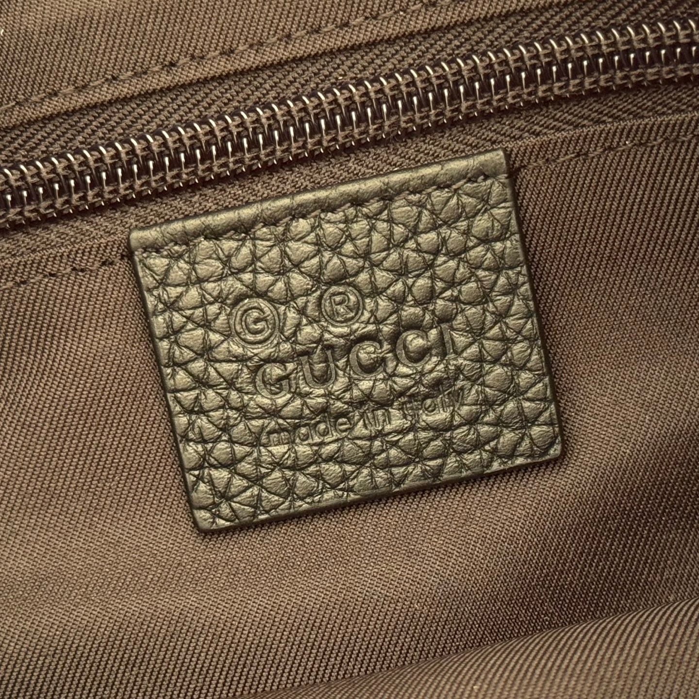 GG Messenger Bag Black GG Supreme Canvas 280979