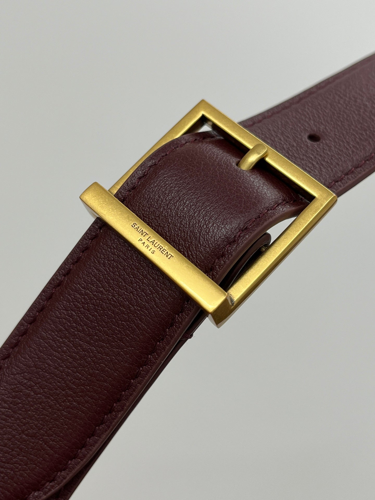 LE 5 _ 7 LARGE SUPPLE 31 IN WINE RED GRAINED CALFSKIN