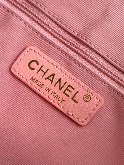 CC Braided Shopping Bag Double C logo Beige Pink Raffia