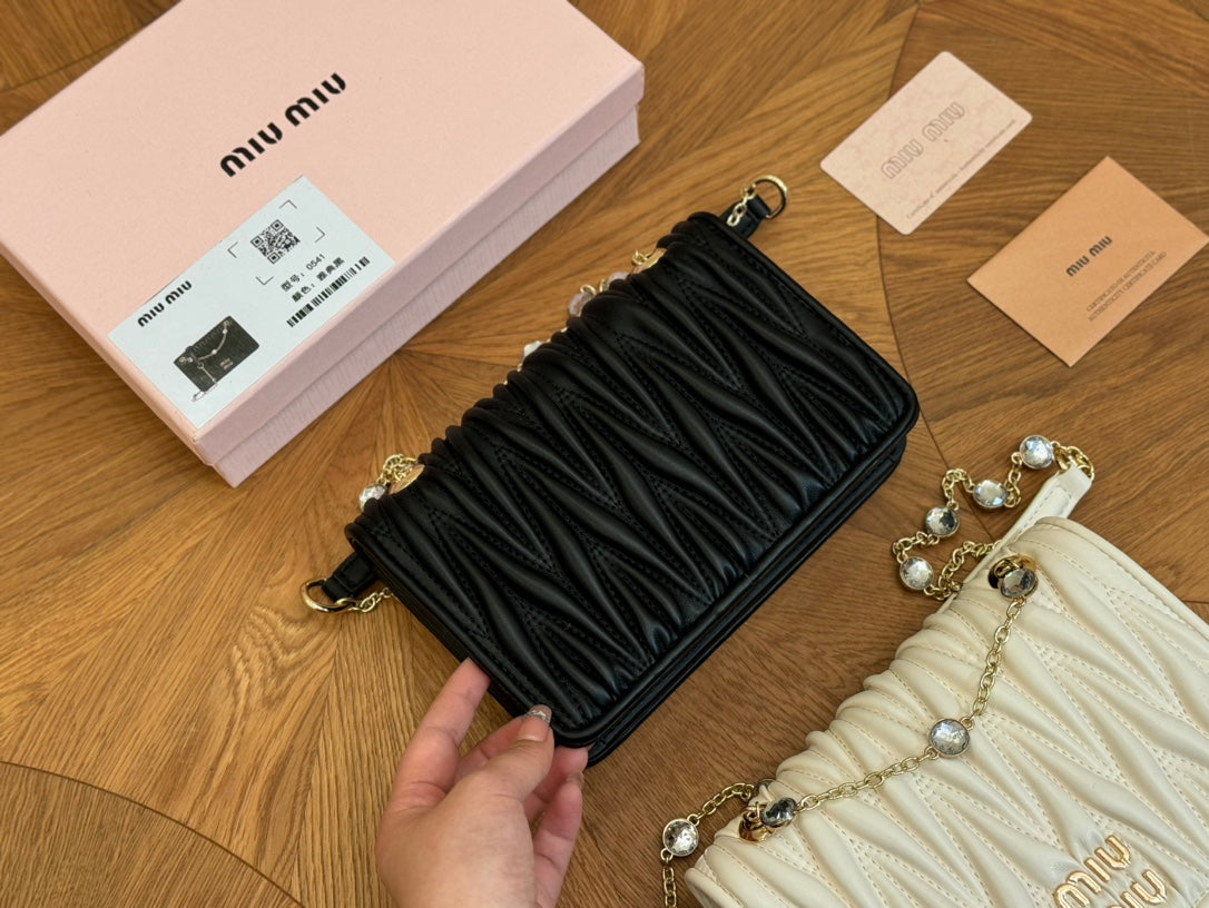 CRYSTAL CLOQU_ 20 NAPPA BLACK LEATHER BAG
