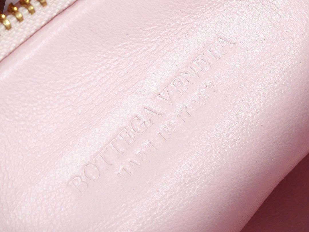 BV Mini Jodie 28cm in Soft Pink Sheepskin